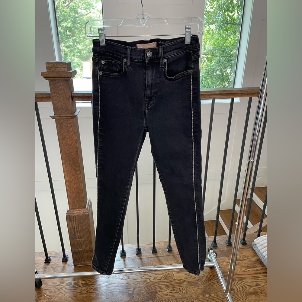 7 for all mankind, the high waist ankle skinny jean in black with stripe